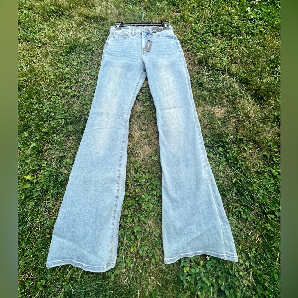 Express high-rise Supersoft flare jeans light wash 4R